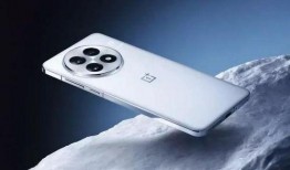 一加15最新爆料,性能与设计双突破，引领手机行业新潮流！”